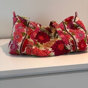 Vera Bradley small duffle